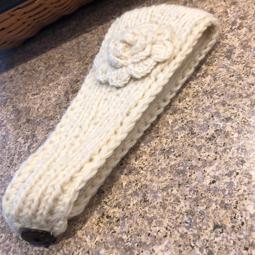 SIJJL Wool and Fleece Lined Cream Headwear Headwrap Floral/Flower